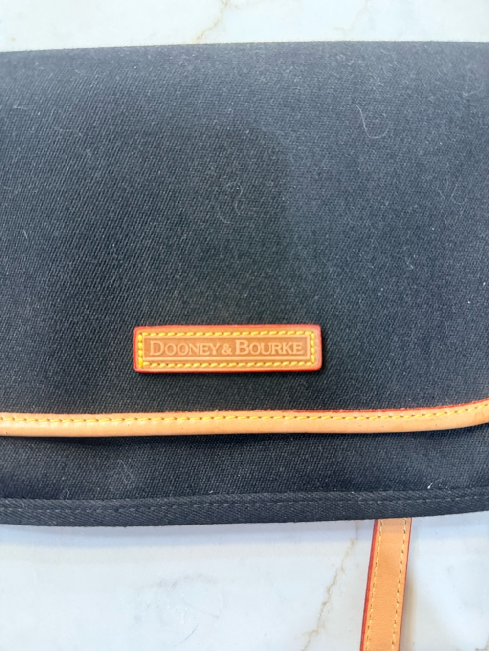 Dooney & Burke Canvas Envelope style cross body bag - Picture 6 of 6